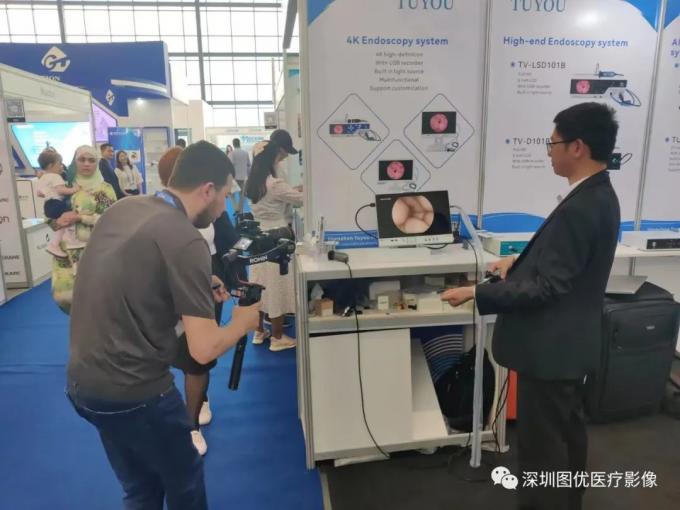 Full HD Endoscope Medical Camera 100W Light Source For ENT Urology Gynecology Ophthalmology 11